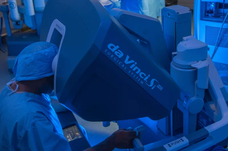 Together, da Vinci® surgery technology and your doctor have the ability to perform complex procedures through just a few small openings.